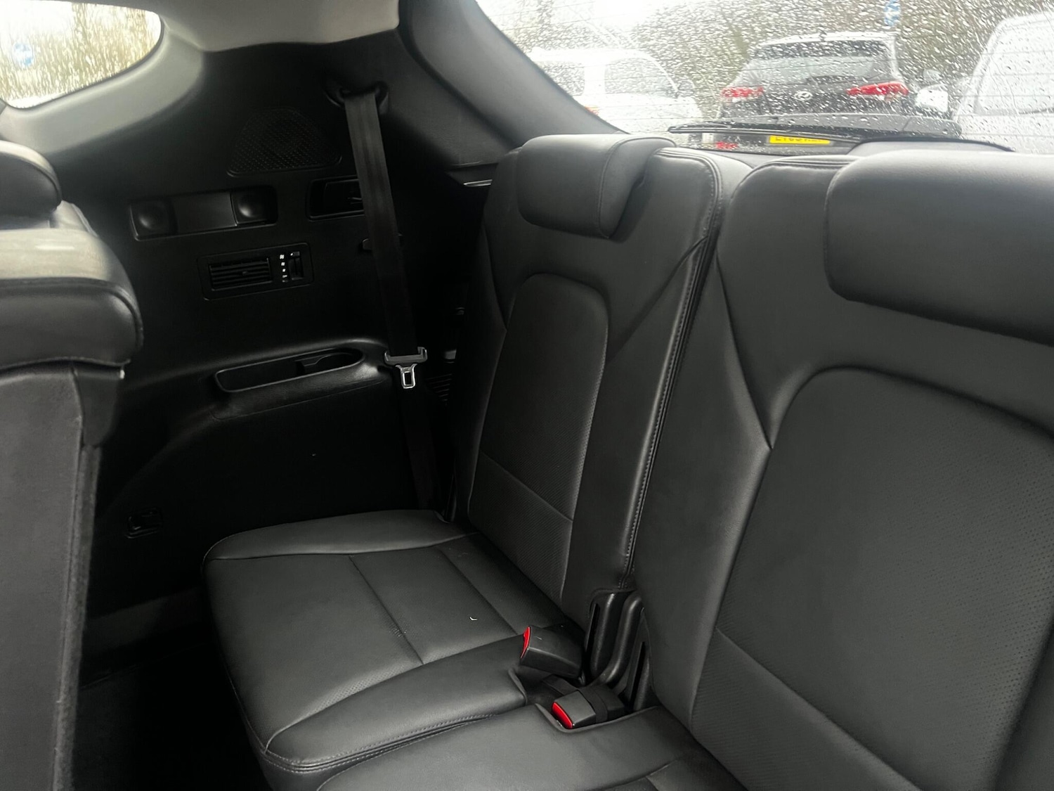 Used Hyundai Santa Fe 2015 for sale - 76926270: Photo 21