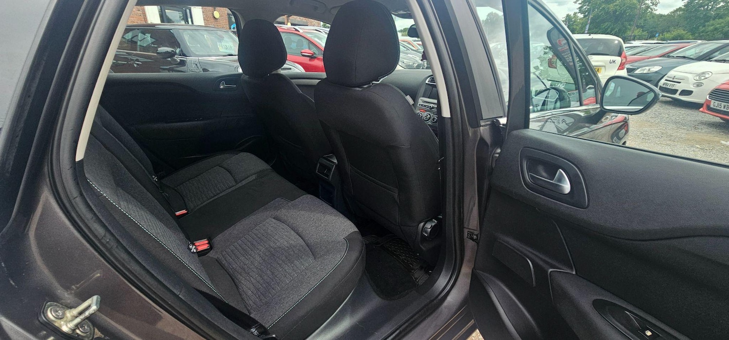 Used Citroen C4 2016 for sale - 76887476: Photo 21