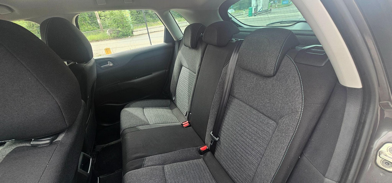 Used Citroen C4 2016 for sale - 76887476: Photo 25