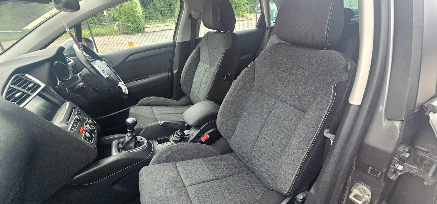 Used Citroen C4 2016 for sale - 76887476: Photo 28