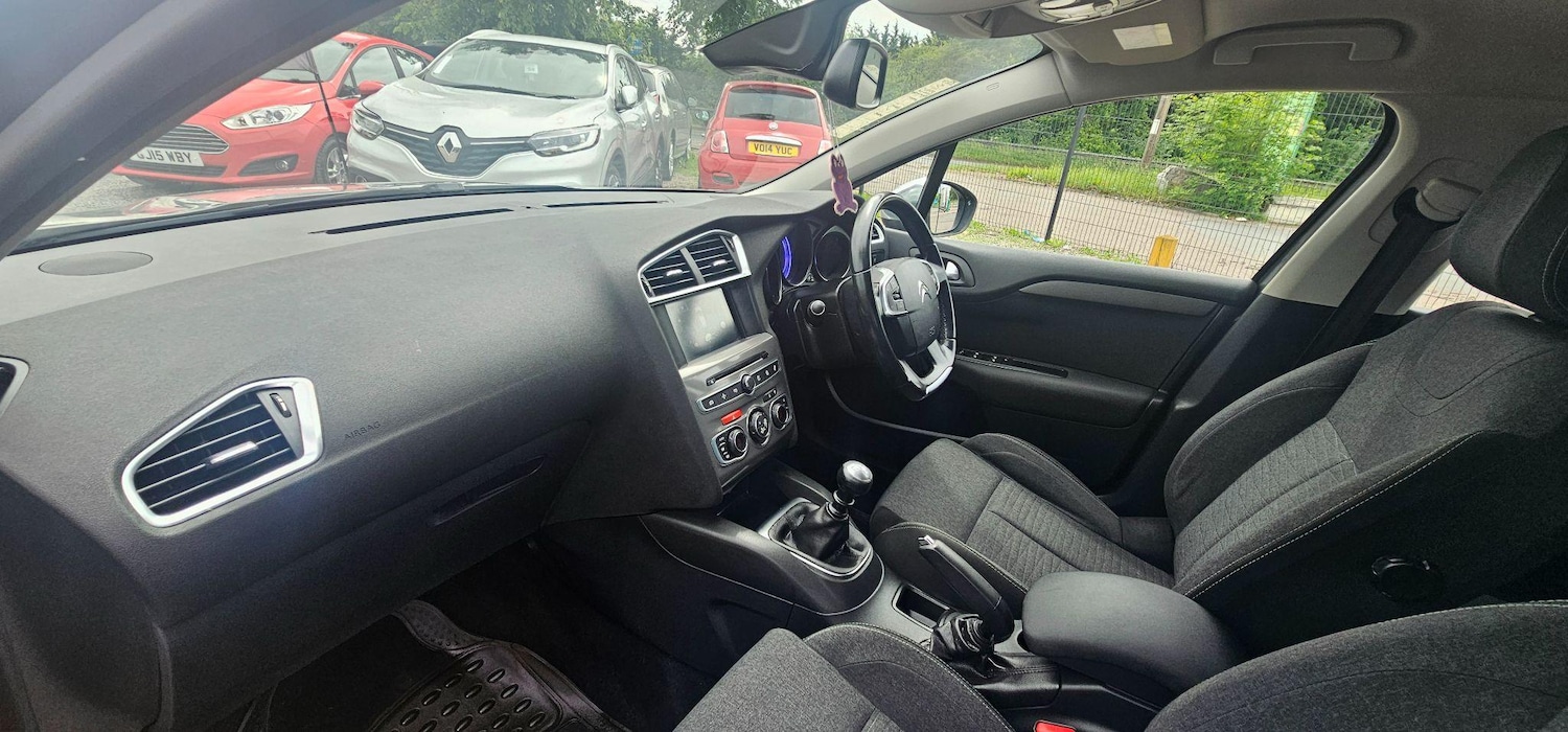 Used Citroen C4 2016 for sale - 76887476: Photo 30