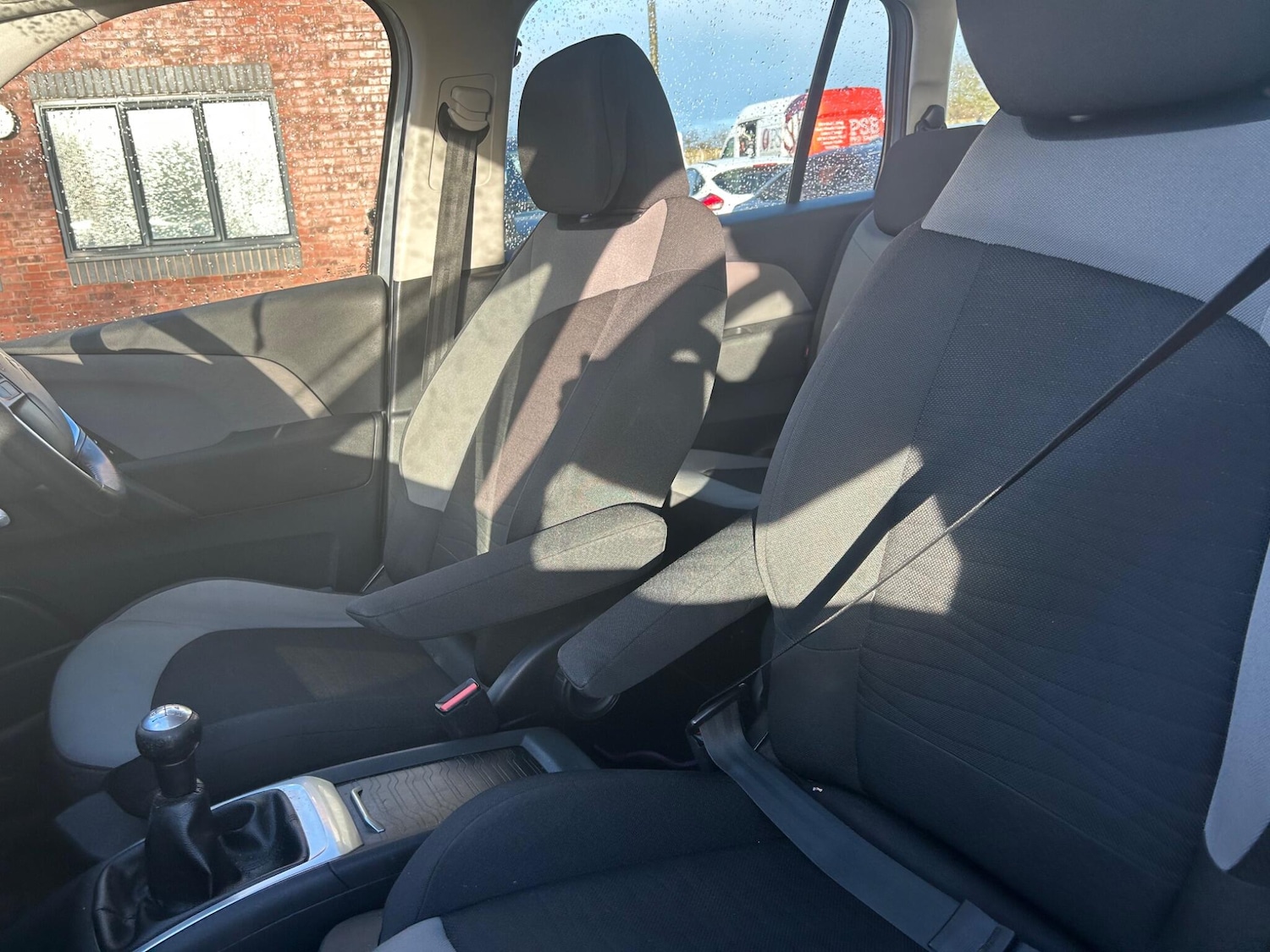 Used Citroen Grand C4 Picasso 2015 for sale - 77537923: Photo 24