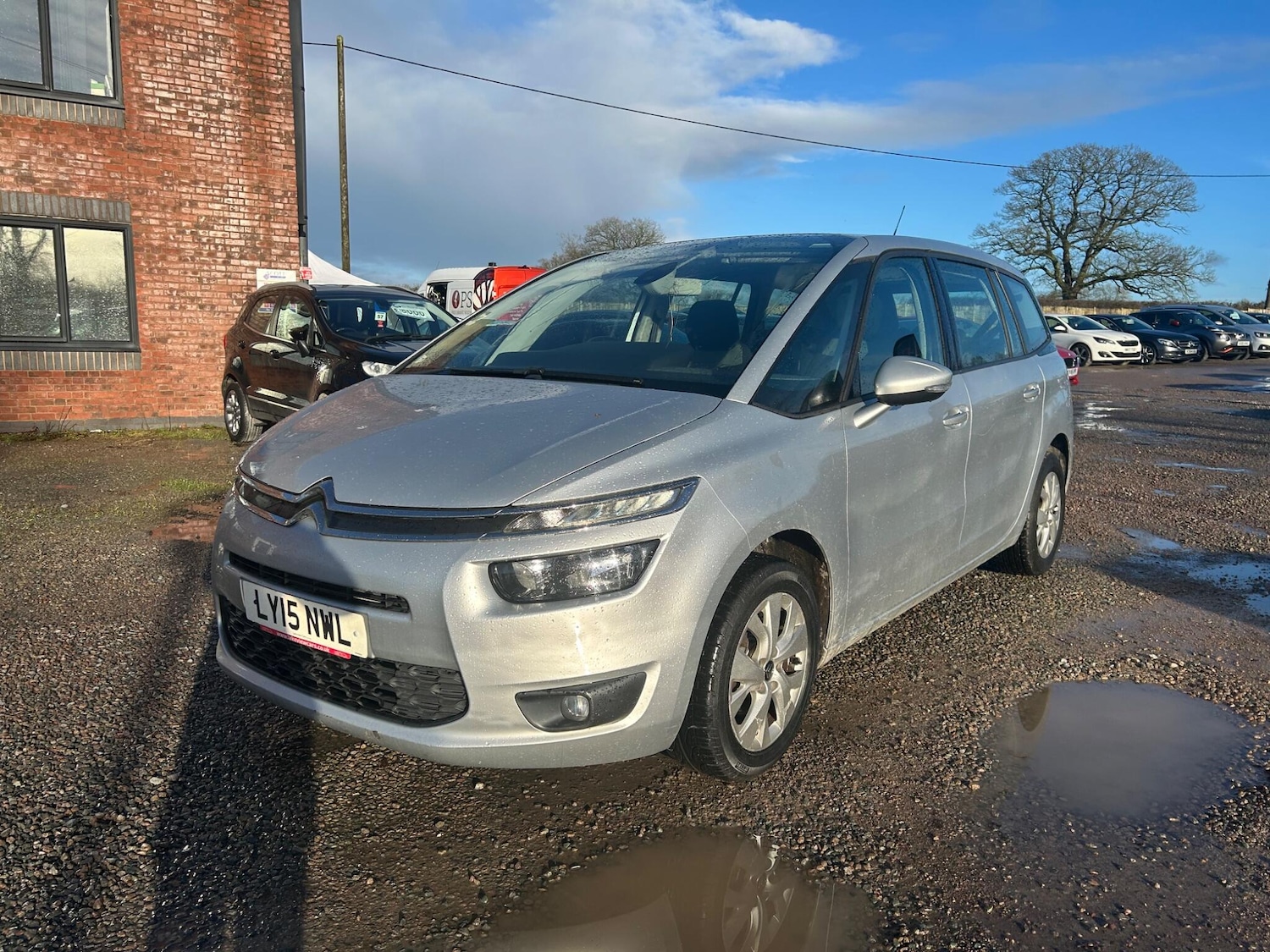 Used Citroen Grand C4 Picasso 2015 for sale - 77537923: Photo 3