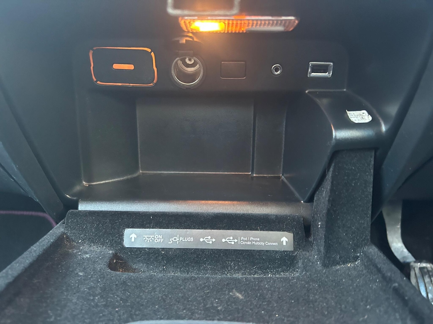 Used Citroen Grand C4 Picasso 2015 for sale - 77537923: Photo 42