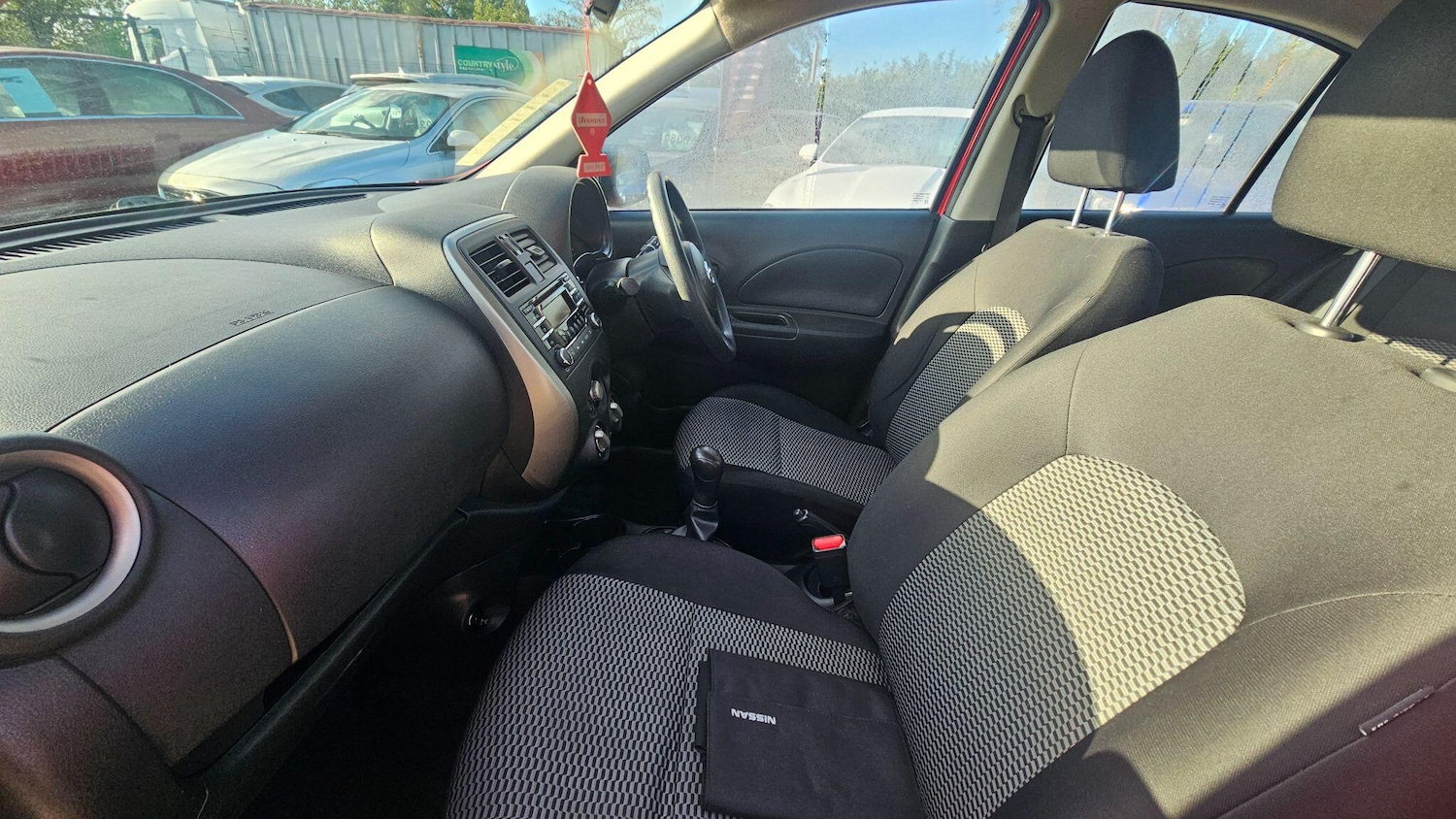 Used Nissan Micra 2015 for sale - 76898495: Photo 28