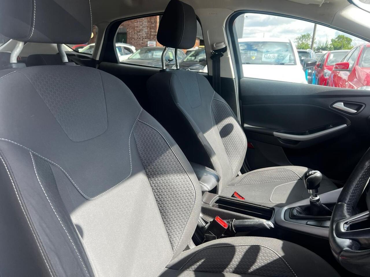 Used Ford Focus for sale - 77496169: Photo 15