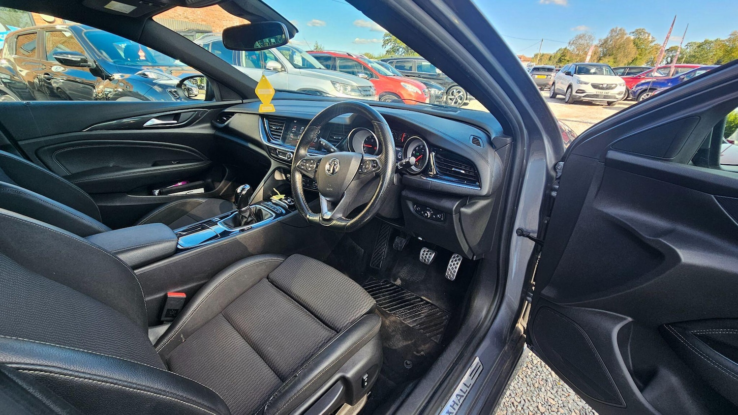 Used Vauxhall Insignia 2017 for sale - 76987951: Photo 12