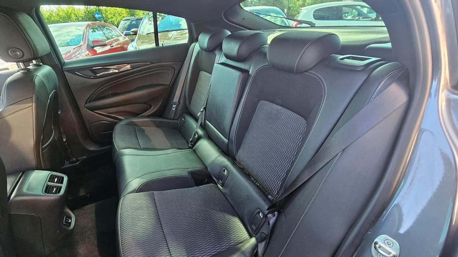 Used Vauxhall Insignia 2017 for sale - 76987951: Photo 20