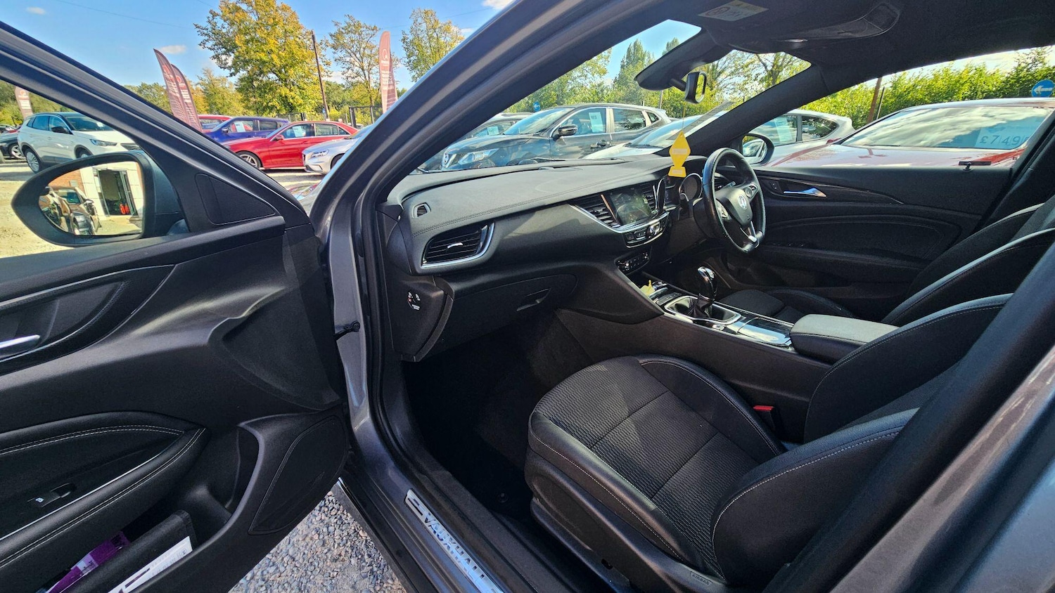 Used Vauxhall Insignia 2017 for sale - 76987951: Photo 22