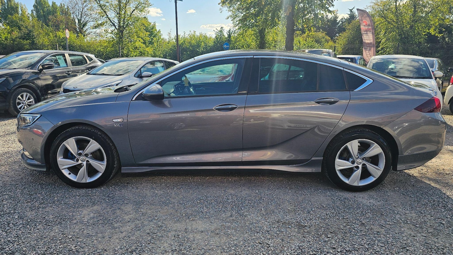 Used Vauxhall Insignia 2017 for sale - 76987951: Photo 4