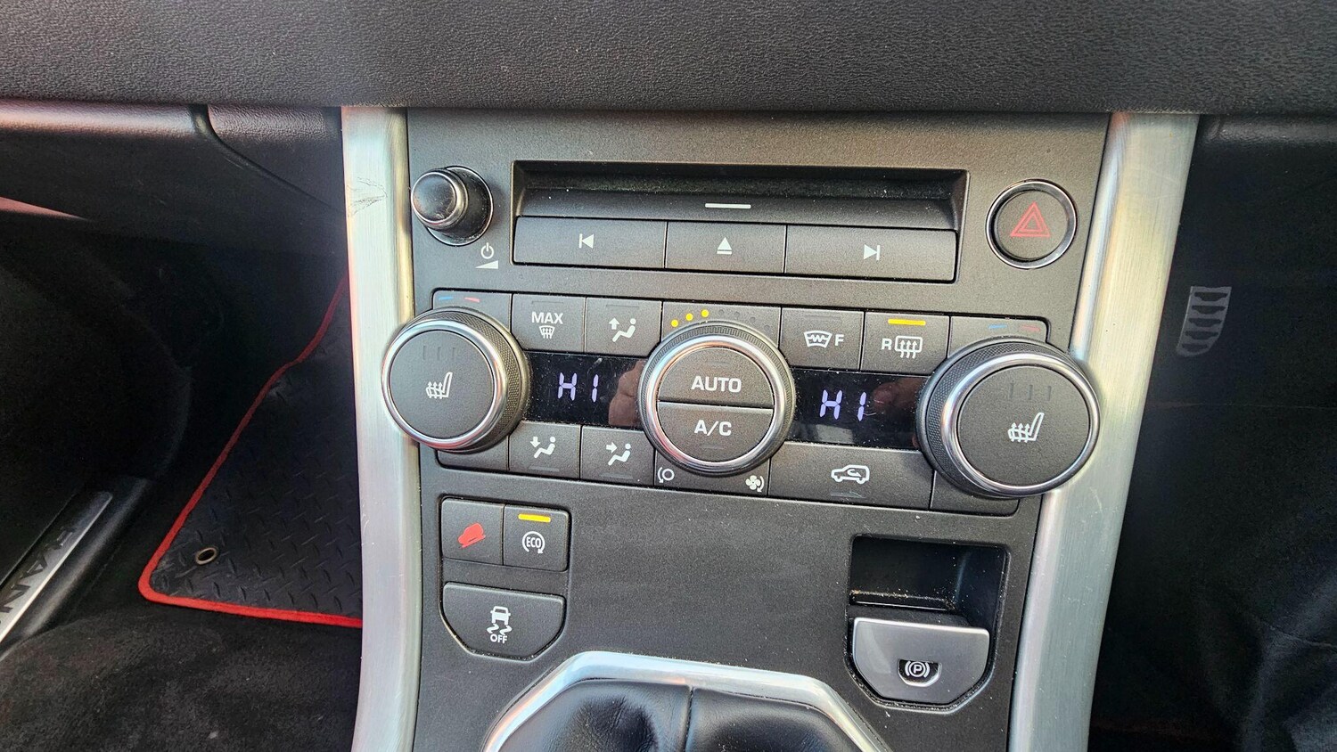 Used Land Rover Range Rover Evoque 2015 for sale - 76898719: Photo 29