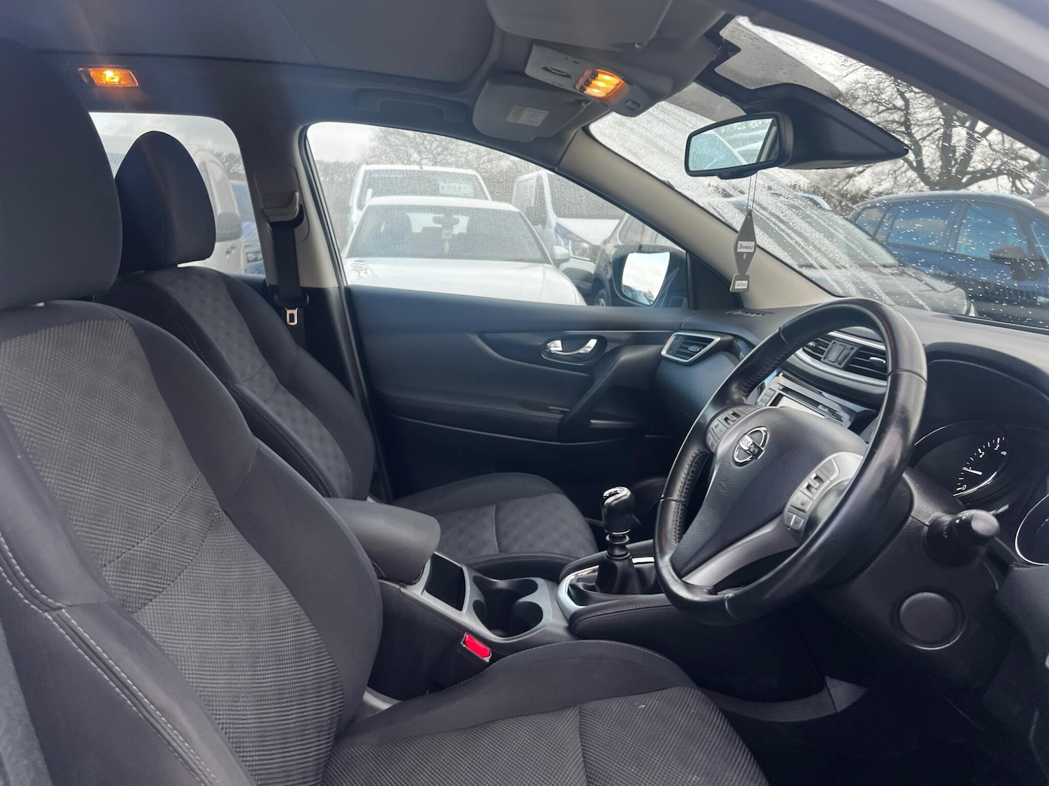 Used Nissan Qashqai 2016 for sale - 76912737: Photo 14