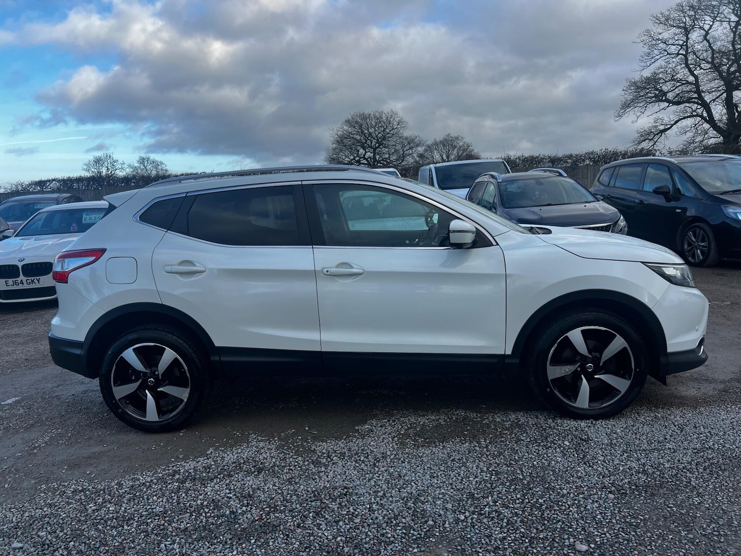 Used Nissan Qashqai 2016 for sale - 76912737: Photo 3