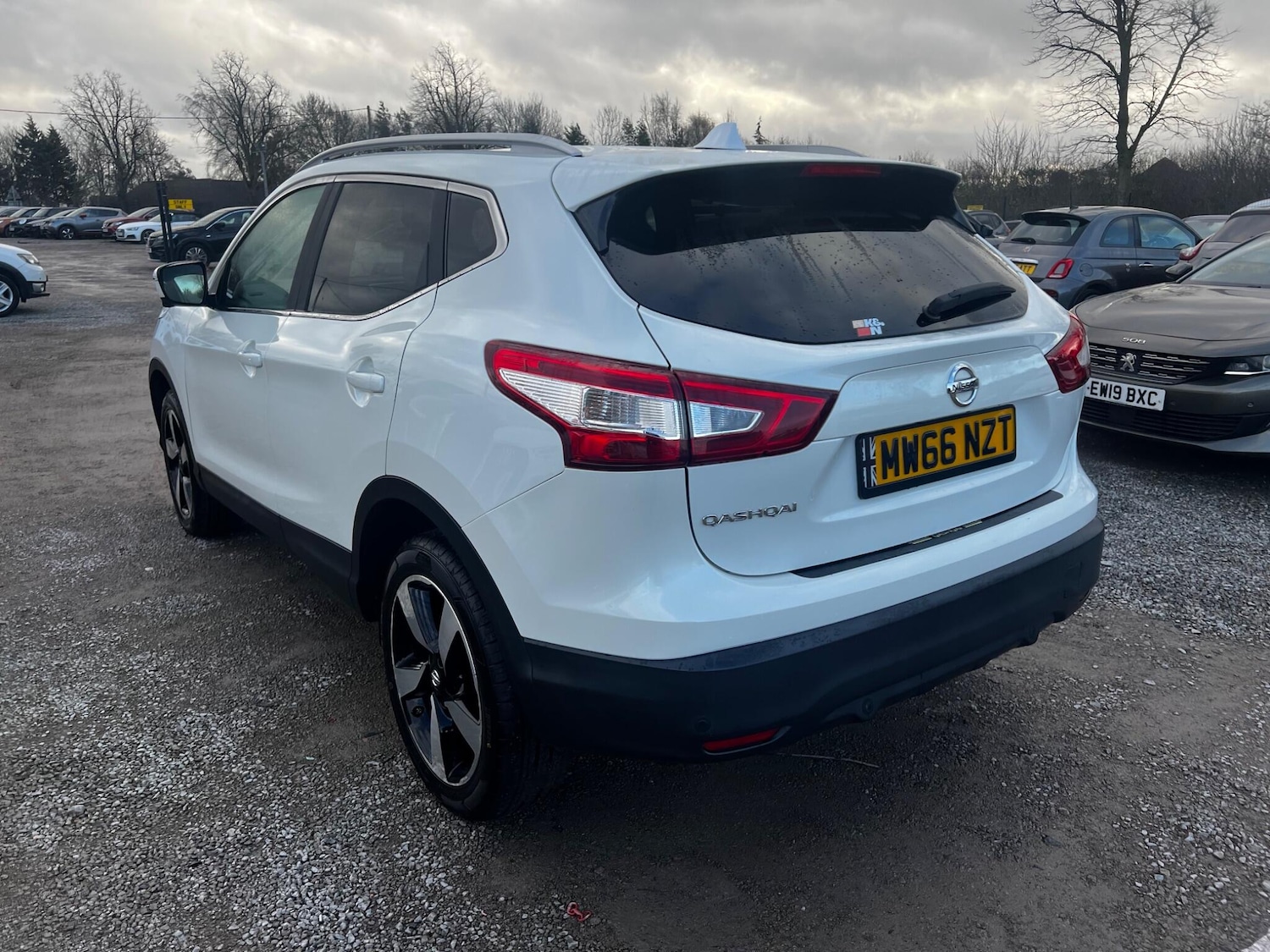 Used Nissan Qashqai 2016 for sale - 76912737: Photo 6