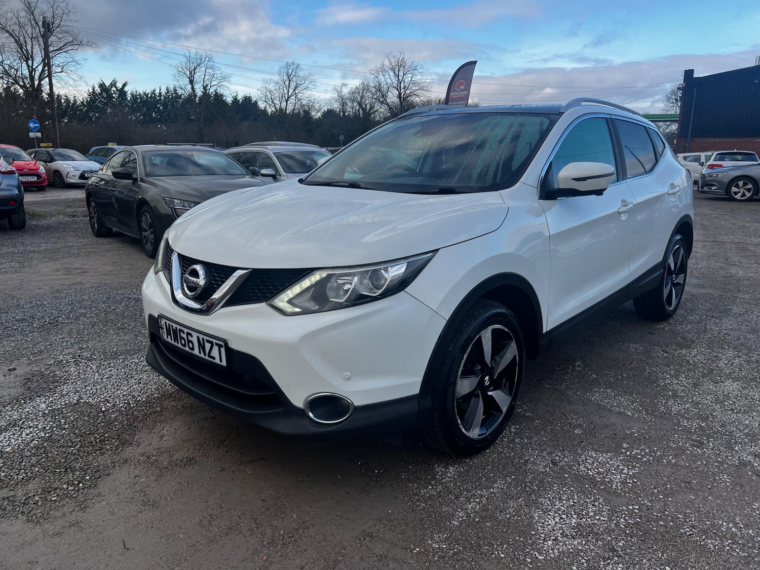 Used Nissan Qashqai 2016 for sale - 76912737: Photo 9