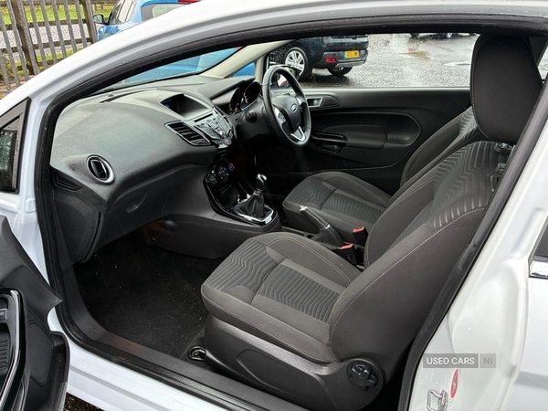 Used Ford Fiesta 2015 for sale - 76562710: Photo 5