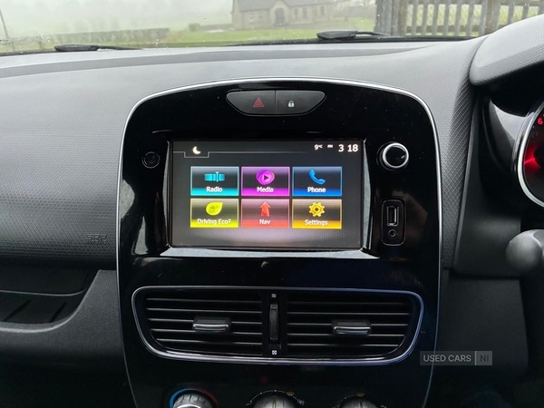 Used Renault Clio 2017 for sale - 76715813: Photo 10