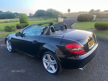 Used Mercedes-Benz SLK 2009 for sale - 75521300: Photo