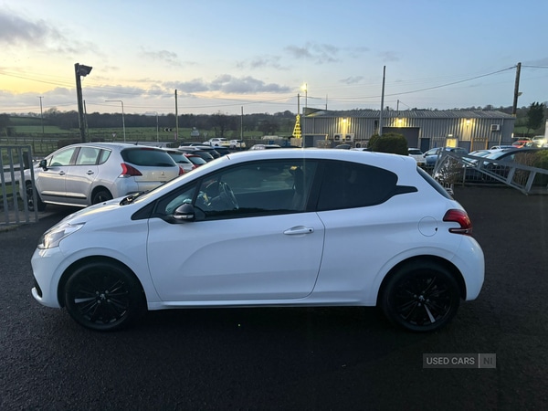 Used Peugeot 208 2017 for sale - 76977140: Photo 4