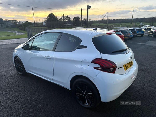 Used Peugeot 208 2017 for sale - 76977140: Photo 5