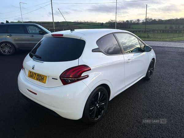 Used Peugeot 208 2017 for sale - 76977140: Photo 6
