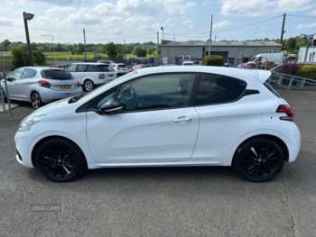 Used Peugeot 208 2017 for sale - 74921835: Photo
