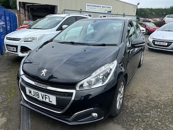 Peugeot - 208