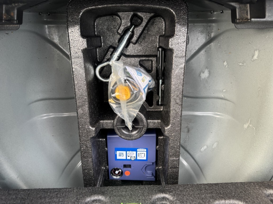 Used Vauxhall Corsa 2016 for sale - 77991794: Photo 31