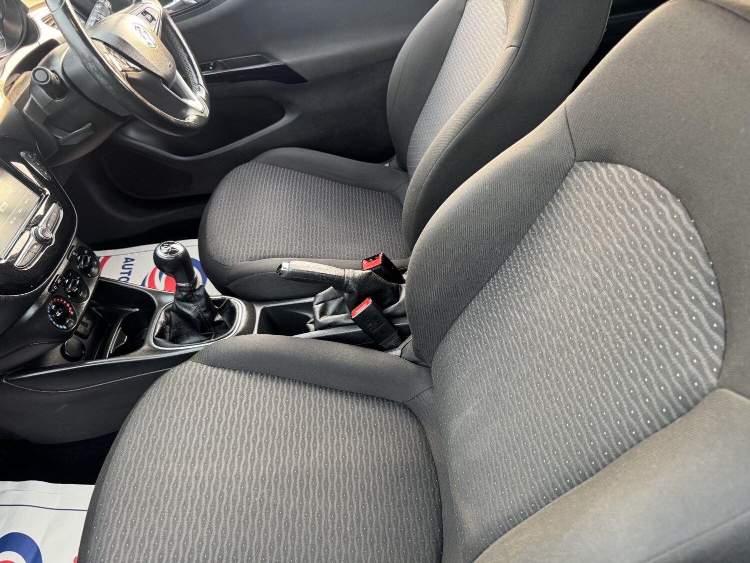 Used Vauxhall Corsa 2016 for sale - 77991794: Photo 32