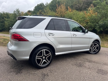 Used Mercedes-Benz GLE-Class 2016 for sale - 75711539: Photo
