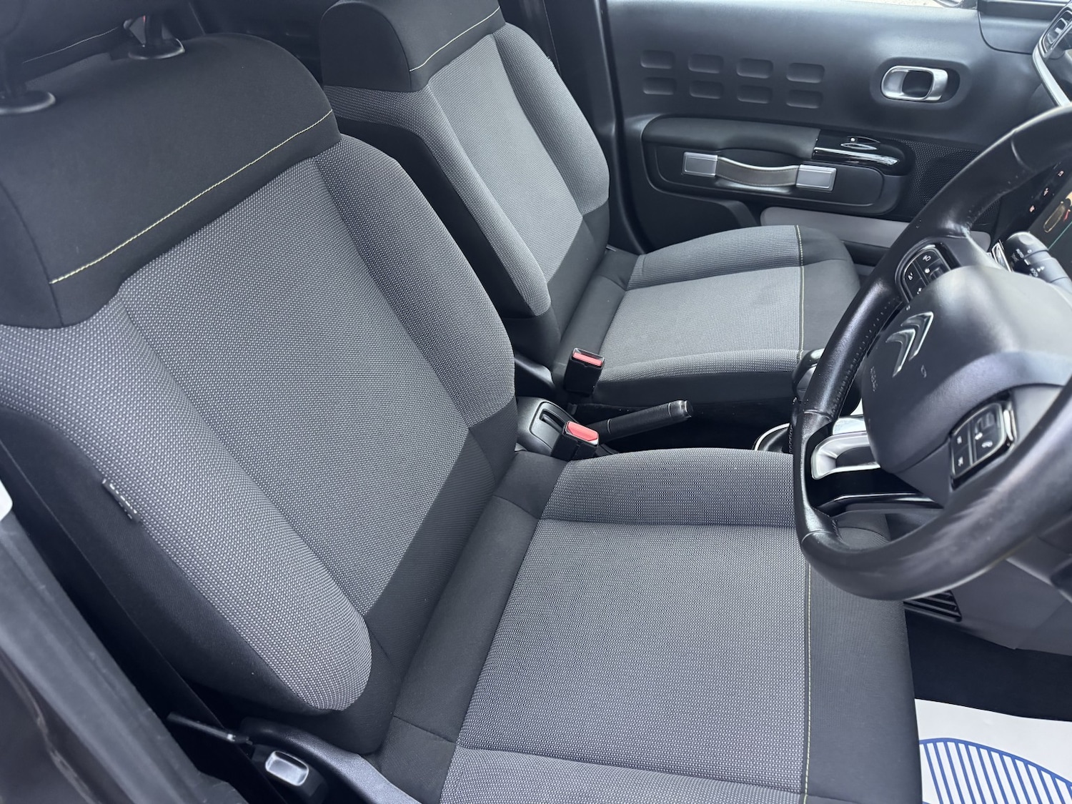 Used Citroen C3 2018 for sale - 76762149: Photo 26