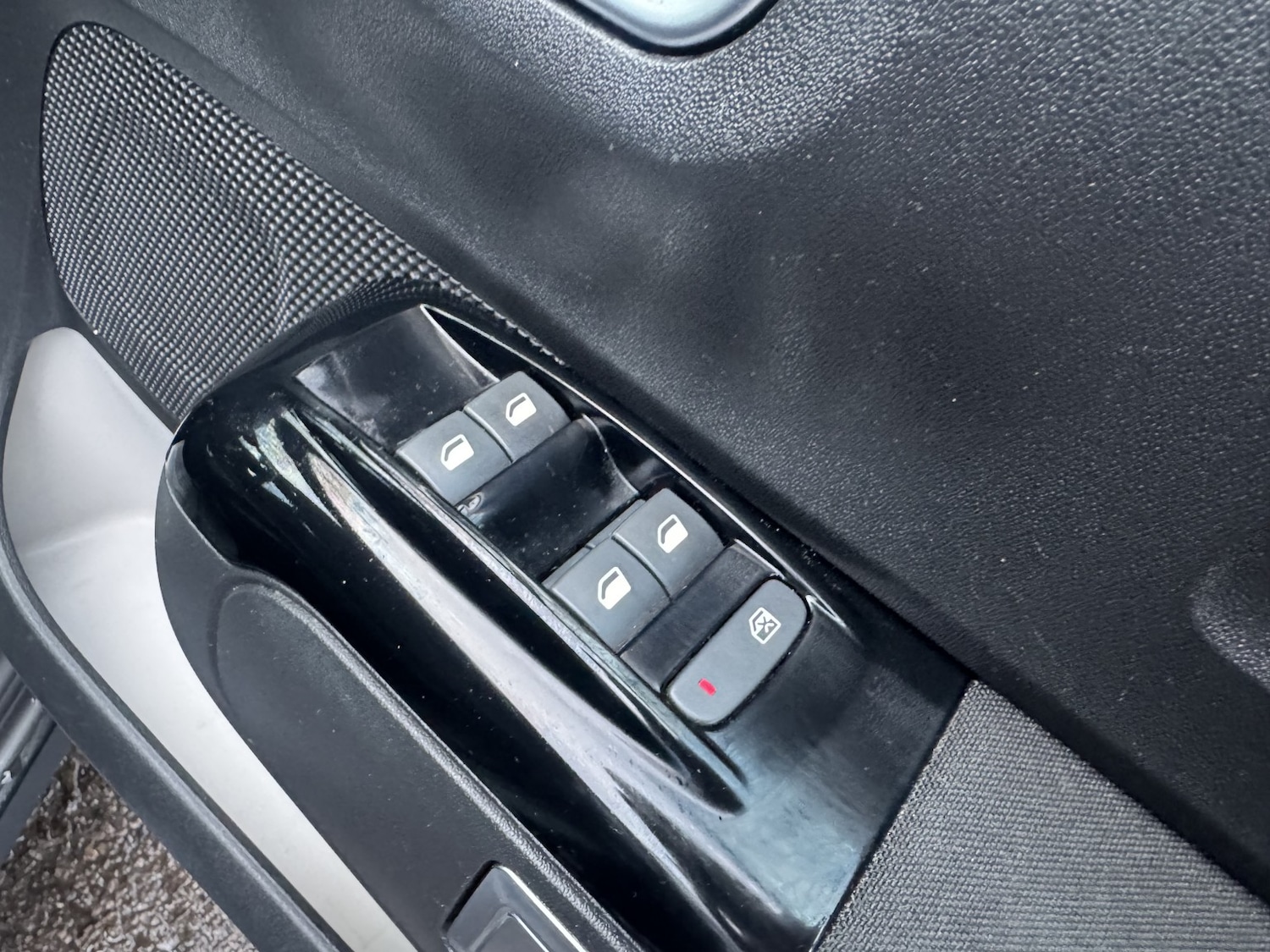 Used Citroen C3 2018 for sale - 76762149: Photo 32