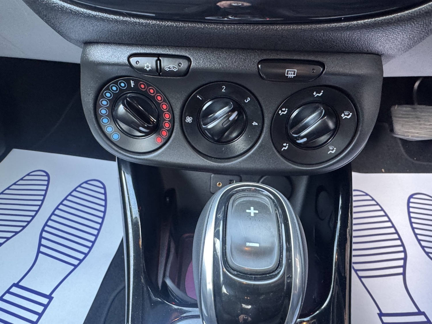 Used Vauxhall Corsa 2015 for sale - 77403666: Photo 43