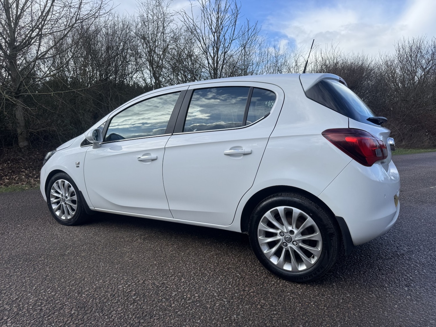 Used Vauxhall Corsa 2015 for sale - 77403666: Photo 6