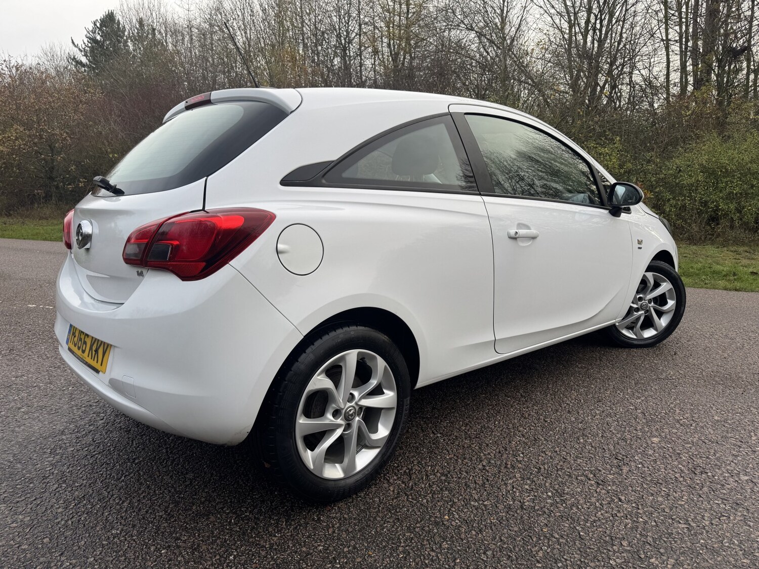 Used Vauxhall Corsa 2016 for sale - 76762174: Photo 8