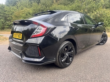 Used Honda Civic 2017 for sale - 79568925: Photo