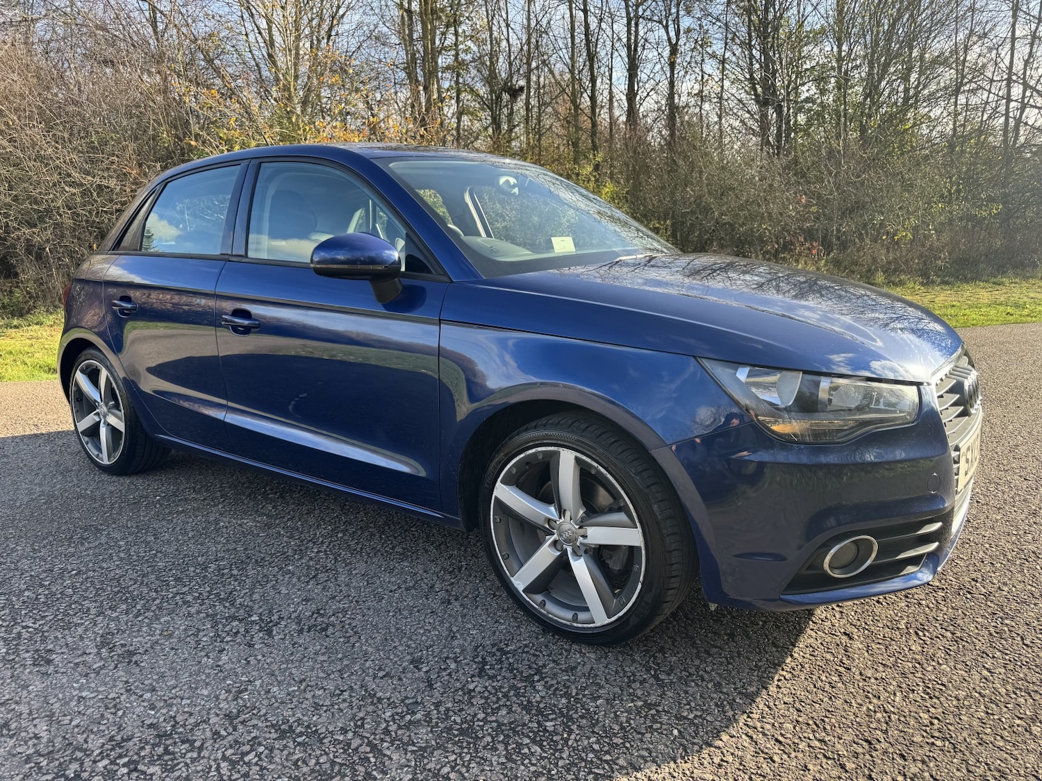 Used Audi A1 2013 for sale - 76762159: Photo 6
