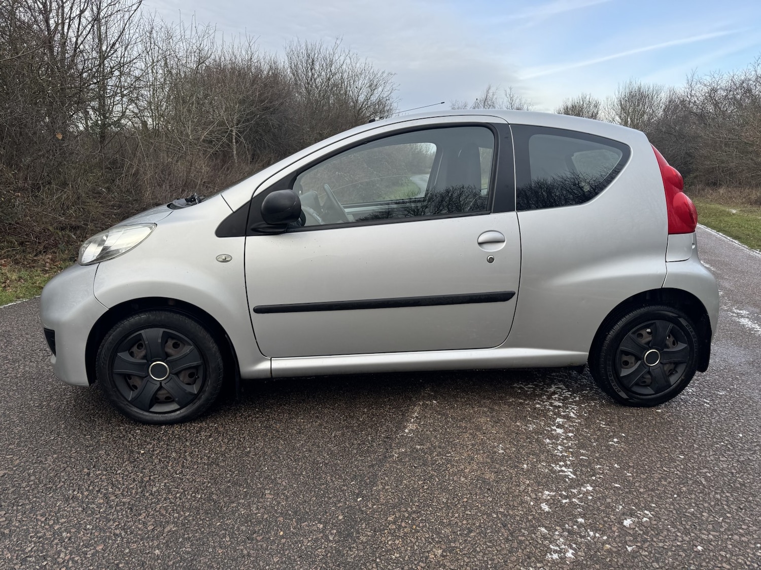 Used Peugeot 107 2011 for sale - 77233771: Photo 16