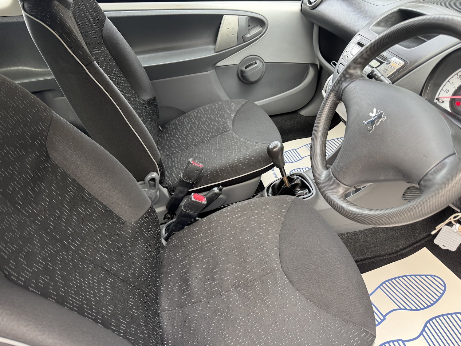 Used Peugeot 107 2011 for sale - 77233771: Photo 34