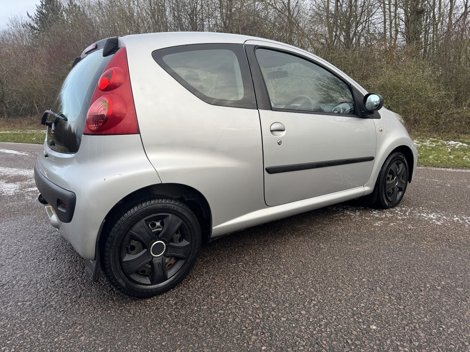 Used Peugeot 107 2011 for sale - 77233771: Photo 5