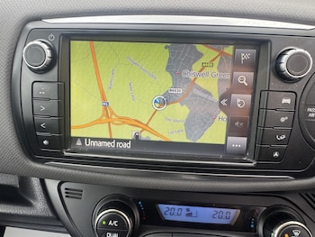 Used Toyota Yaris 2016 for sale - 78149679: Photo