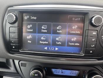 Used Toyota Yaris 2016 for sale - 78149679: Photo