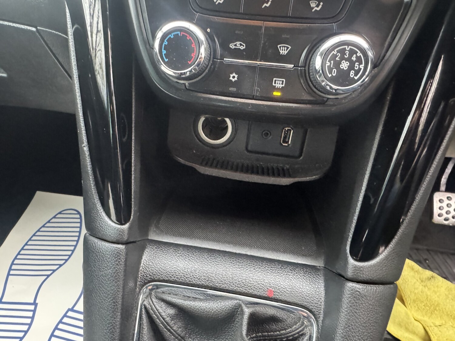 Used Vauxhall Zafira 2014 for sale - 78090646: Photo 27