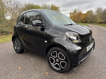 Used smart fortwo 2017 for sale - 76488642: Photo