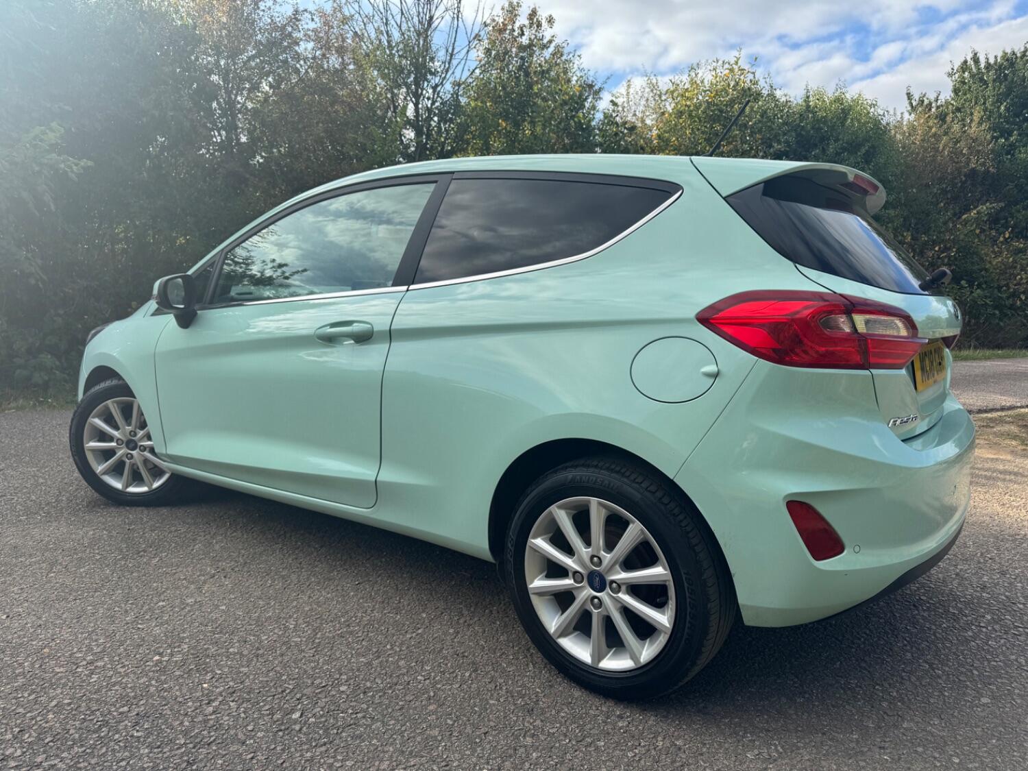Used Ford Fiesta 2018 for sale - 76115838: Photo 24