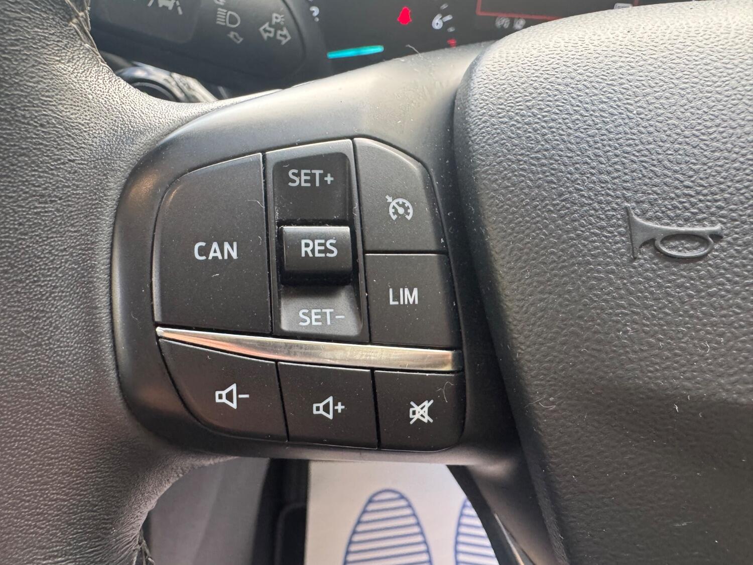 Used Ford Fiesta 2018 for sale - 76115838: Photo 9