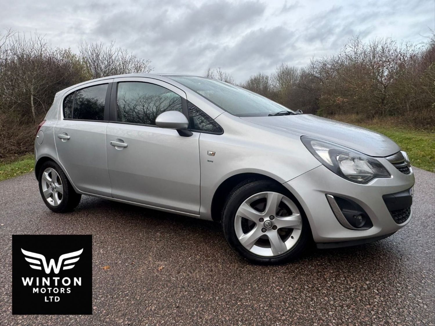 Used Vauxhall Corsa 2012 for sale - 76877610: Photo 1