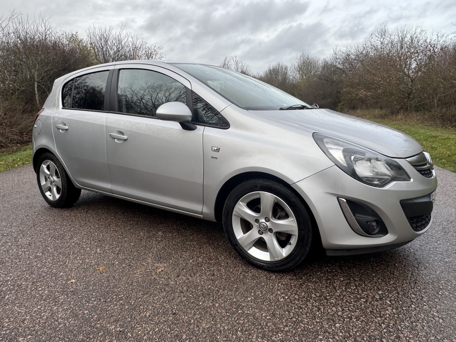 Used Vauxhall Corsa 2012 for sale - 76877610: Photo 10