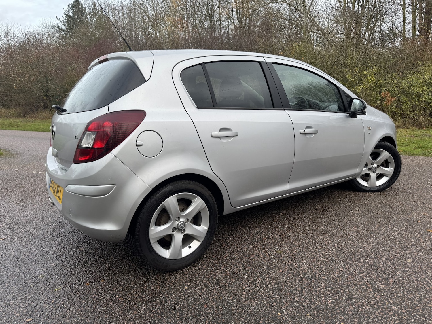 Used Vauxhall Corsa 2012 for sale - 76877610: Photo 4