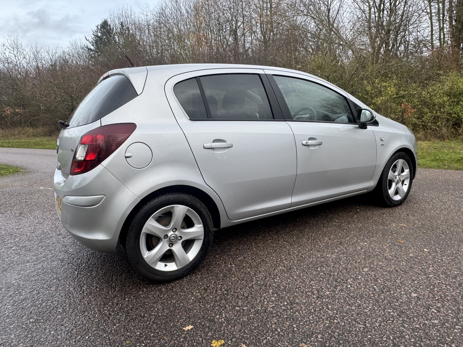 Used Vauxhall Corsa 2012 for sale - 76877610: Photo 7